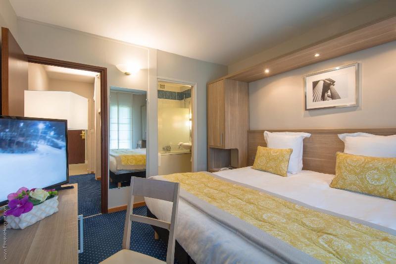 Logis Hotel & Restaurant - Lensotel المظهر الخارجي الصورة